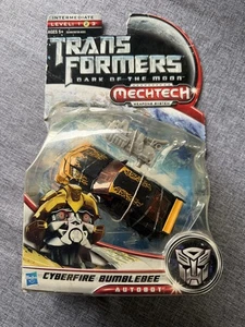 Transformer Cyberfire Bumblebee Dark Of The Moon - Picture 1 of 2