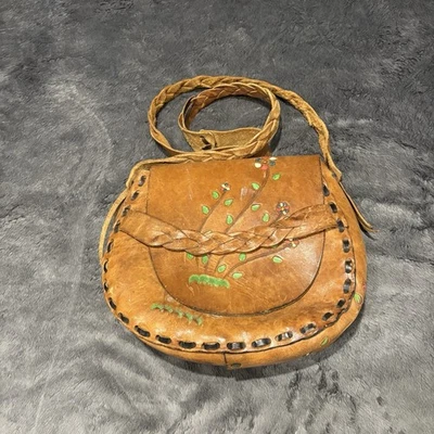 50s 60s 70s Hand Tooled Floral Leather Purse Boho Hippy Bag Crossbody Medium - Image 1 of 4