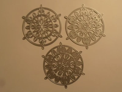 Stanzen Ornamente Kreis - 3 Layered Stanzformen - einzeln oder zusammen als 3-D - Bild 1 von 4