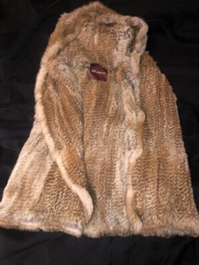 Women’s fur vest by 525 America  - Picture 1 of 4