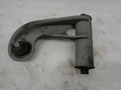 Brazo de control superior del conductor delantero izquierdo Mercedes CLK430 W208 1999-2003 OEM AK904113 Foto 1 de 4
