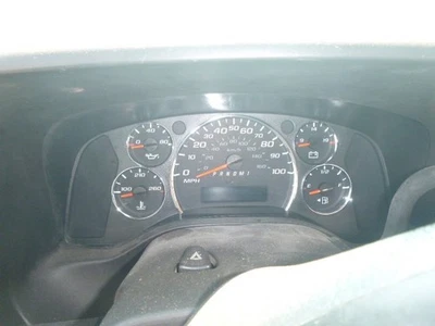 Medidor de velocímetro usado se adapta a: Chevrolet Express 3500 2010 furgoneta clúster EE. UU. 6,0 L sin Foto 1 de 4