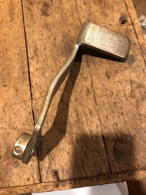 古董摩托车印度首席童子军四脚刹车踏板原装狗腿 — 第 1/4 张图片