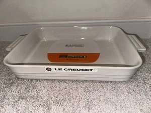 Le Creuset 32 cm Heritage Stoneware Rectangular Dish White 4 Qt New - Picture 1 of 5