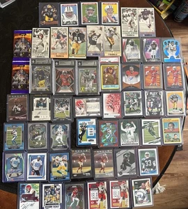 Riesige Fußball Karten Sammlung von Beckett und PSA Graded Rookies, Vintage, Autos - Bild 1 von 24