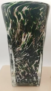 Jarrón vintage soplado a mano firmado por artista de 7 pulgadas verde, negro, blanco, dorado brillante remolino - Imagen 1 de 15