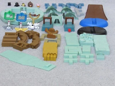 Gran Lote de Figuras de Juego de Angry Birds JENGA y Piezas para Juegos de Star Wars y "GO"  Foto 1 de 4