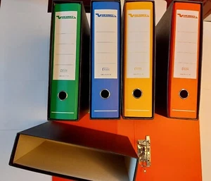 8 RACCOGLITORI AD ANELLI A4 DORSO 8 CON CUSTODIA - FALDONI DOCUMENTI UFFICIO - Foto 1 di 3