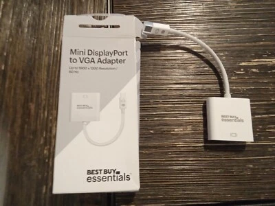 Best Buy essentials Mini DisplayPort to VGA Adapter - Image 1 of 4