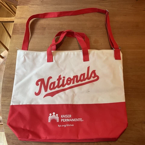 Washington Nationals Zippered Tote Bag W/Shoulder Strap Cover