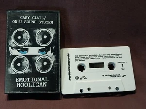 Gary Clail/On-U Soundsystem - The Emotional Hooligan, 1991 Kassette, EX-Zustand. - Bild 1 von 2