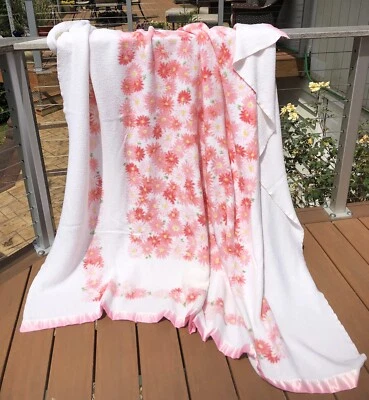 复古毯子 粉色 花亚克力 双色 全缎面 Ombre 装饰 Cottagecore — 第 1/4 张图片