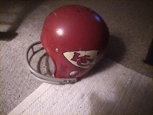 Vintage Kansas city Chiefs Rawlings Toy Helmet With Grey Facemask double bar - Picture 1 of 15