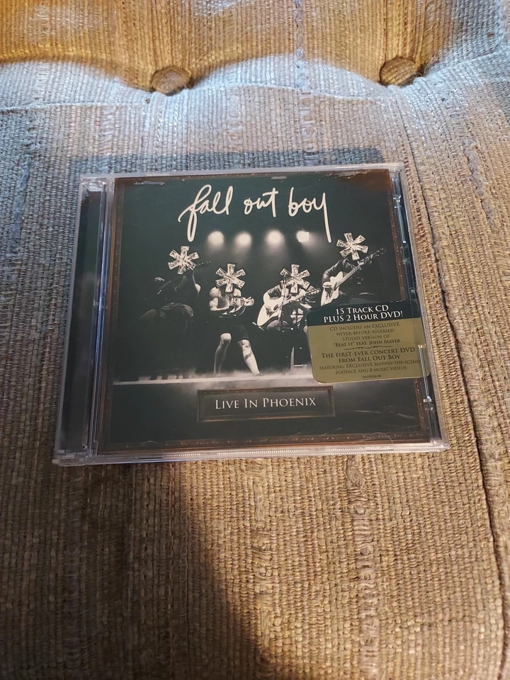 Fall Out Boy Live in Phoenix (CD/DVD, April 2008, 2-Disc Set, Island) MINT - Image 1 of 4