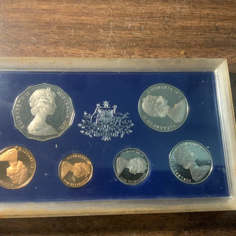 1970 Royal Australia Mint Proof Set 6 Piece Coin Set Cover