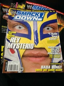 WWE SMACKDOWN Magazine Feb 2004 - Rey Mysterio + Wrestlemania Poster - Picture 1 of 3