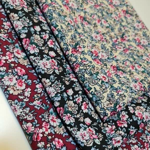 100% Cotton Poplin Material Ditsy Floral Dress Craft Quilting Fabric 58" Meter - Picture 1 of 18