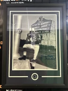 Penn State Lenny Moore Signed /Inscribed 16x20 Framed Photo - Picture 1 of 1