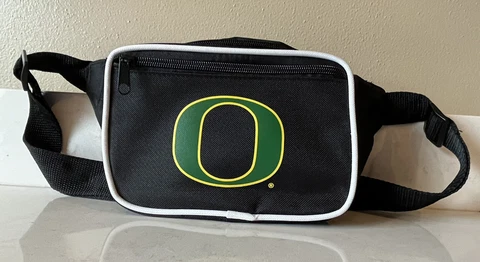 University of Oregon Fanny Pack Belt Bag Ducks Cover