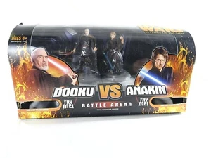 Hasbro Star Wars 85241 Platform Battle Arena Dooku vs Anakin 2005 neuf - Imagen 1 de 5