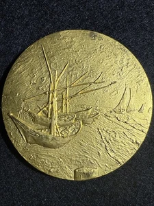 1978 Franklin Mint VINCENT VAN GOGH BOATS ON THE BEACH 60mm 110G 24k Gld Plated - Picture 1 of 9