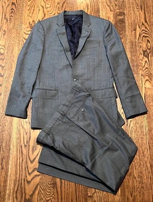 J.Crew Ludlow Gray Tollegno 1900 Italian Wool Mens Suit Size 38S Pant 31x29 - Image 1 of 4