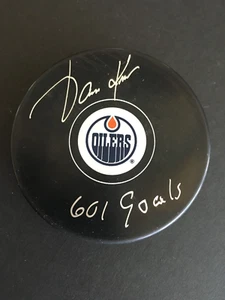 JARI KURRI AUTOGRAPHED EDMONTON OILERS PUCK W/"601 GOALS" INSC. J.S.A. - Picture 1 of 3