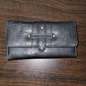 United Colors Of Benetton Black Wallet Leather NWOT - Picture 1 of 9