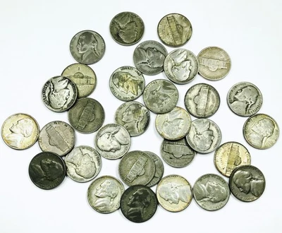 LOT OF 31 MIXED DATE SILVER WAR NICKELS! HISTORIC U.S. COINS! MARVELOUS NR#G1727 - Image 1 of 2