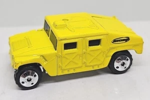 Matchbox Humvee Hummer 1998, Yellow Diecast - FREE TRACKED SHIPPING  - Picture 1 of 7
