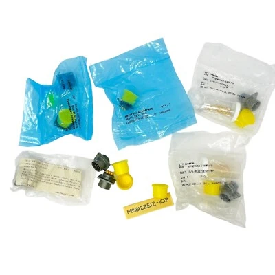 7 pcs Assorted ITT Cannon Amphenol Circular MIL Spec Connector w/ Contact Pins - Image 1 of 4