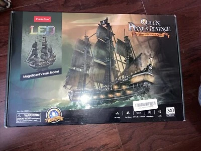 Pirate Queen Anne's Revenge Blackbeard's Ship LED Model 340 pieces BRAND NEW - Image 1 of 4
