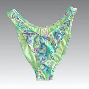 NUEVO SIN ETIQUETAS WILD FABLE parte inferior de bikini parte inferior redonda pierna ultra alta descarada corazones verdes XS - Imagen 1 de 4