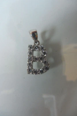 Elegante Pendente, Lettera: B, Argento 925 Con Pietre Tagliate - Immagine 1 di 4