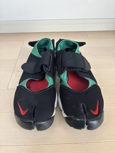 NIKE Men 9.0US Air Rift Black/Forest - Picture 1 of 6