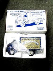 First Gear 1/34 GM EASTWOODS 15 TH ANNIVERSARY  1952 GMC Dry Goods Van 19-1018 - Picture 1 of 1
