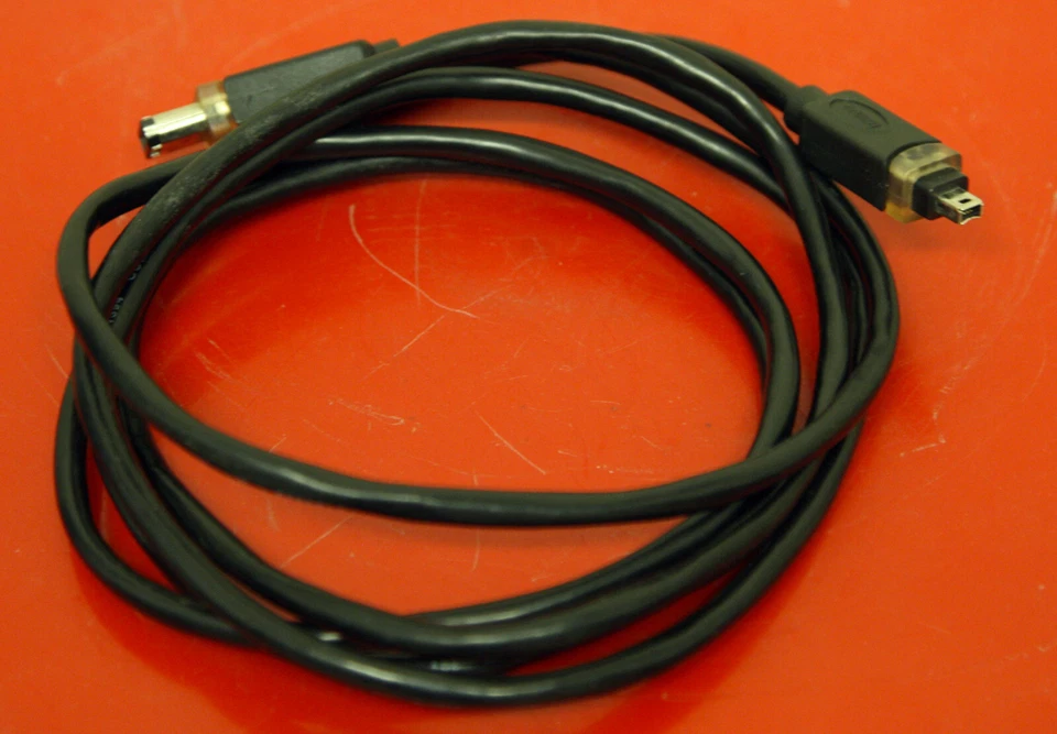 Firewire IEEE 1394 4 Polig Zum 4 Polig  Anschlusskabel - Bild 1 von 3
