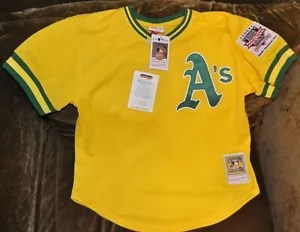 ¡Camiseta Rickey Henderson Mitchell & Ness GRANDE 1982 y 2009 PARCHE del Salón de la Fama!¡! - Imagen 1 de 5