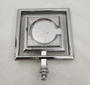 Chrysler Newport C 1979 1980 1981 capó adorno emblema insignia OEM 19558 - Imagen 1 de 10