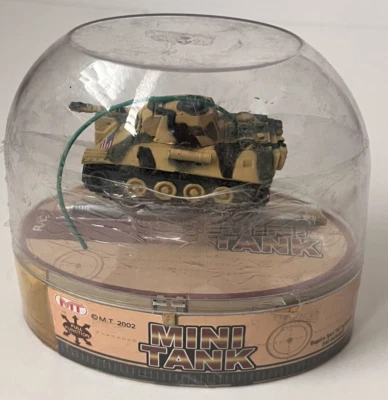 Radio Control Mini Tank Camo Band 49 MHZ 2002 M.T. Rechargeable - Image 1 of 4