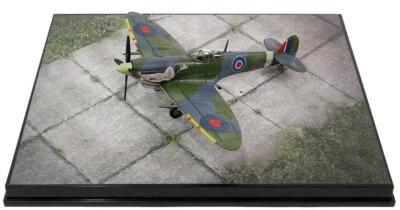 MODELLINO AEREO MILITARE STATICO FORCES OF VALOR SUPERMARINE SPITFIRE 1/72 - Immagine 1 di 4