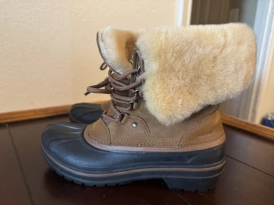 CROCS MUJER Talla 10 CUERO ALLCAST II LUXE Botas de Nieve ESTILO 203431 Impermeables Foto 1 de 4