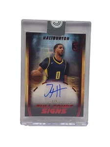 2024 Topps Three - Full Court Signs Tyrese Haliburton #FCS-THA Red /5 - Bild 1 von 2