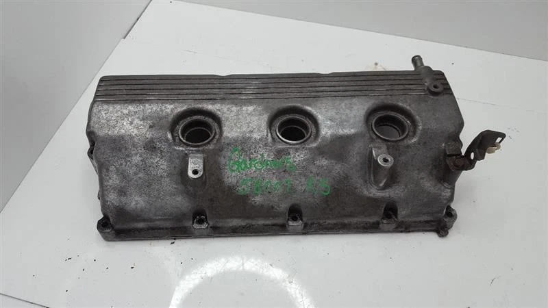 Cubierta válvula lado pasajero derecho 1993 94 95 Isuzu Rodeo V6 3.2 Foto 1 de 3