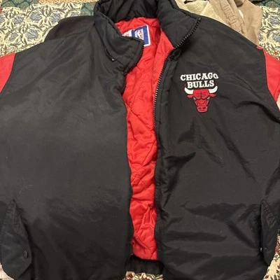 Vintage Logo 7 Chicago Bulls Jacket Mens L Black Puffer Embroidered No Hood 90s - Image 1 of 4