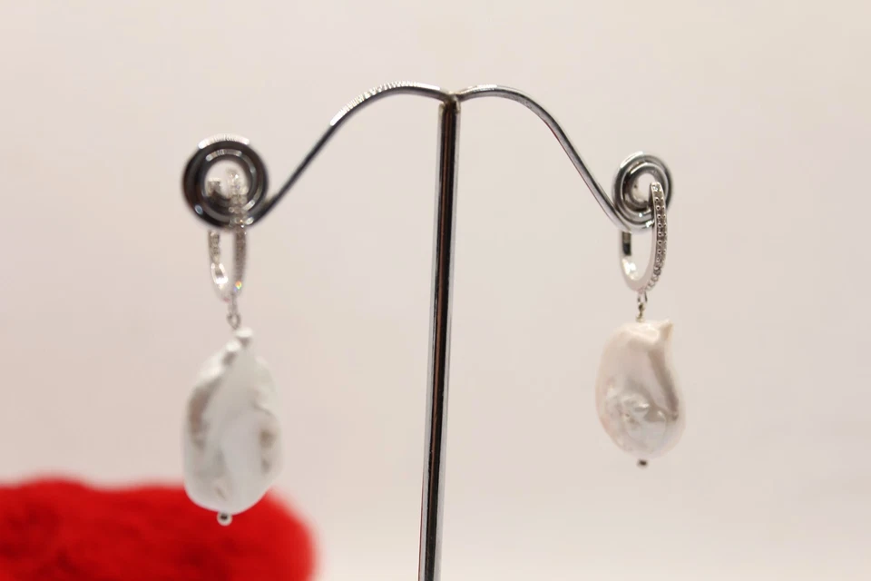 ORECCHINI ARGENTO PERLE BAROCCHE COLTIVATE ZIRCONI BIANCHI PENDENTI EXPLOIT - Immagine 1 di 4