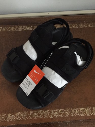 Nike Canyon Sandalo UK12 Nero