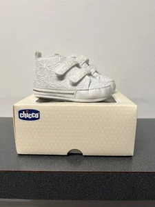 Chicco White Baby Girl Shoes Floral Size 18 Months Booties - Picture 1 of 8