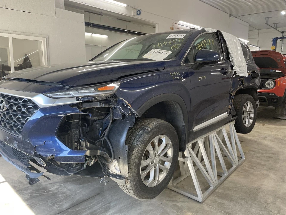 Conjunto de bomba y motor ABS usado se adapta a: Hyundai Santa fe 2020 actuador y bomba a Foto 1 de 4