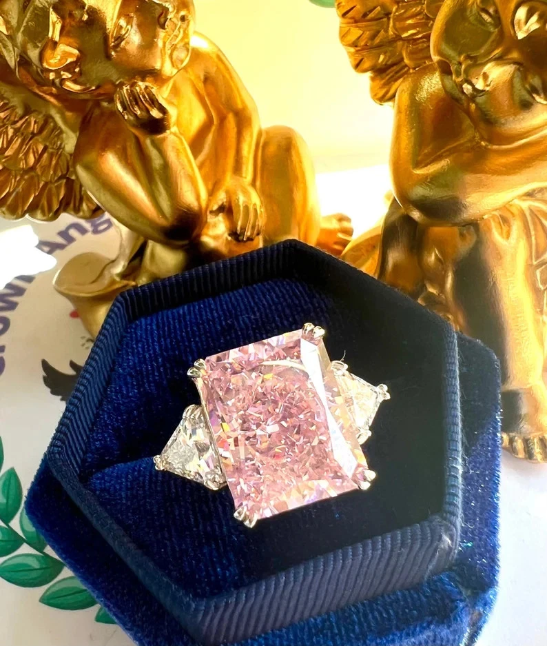 Anillo de compromiso de diamantes moissanita rosa radint de 12 quilates regalo para mujer en plata Foto 1 de 4